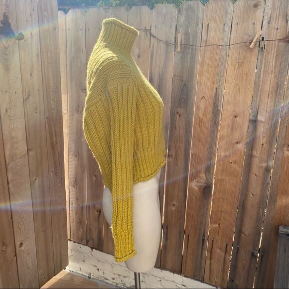 H&M chunky knit turtleneck sweater size XS - Picture 9 of 9